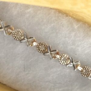X 0 Tennis Bracelet